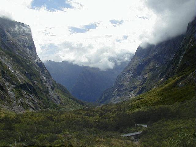  Milford Sound Picture
